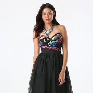 NWT Bebe floral corset bustier black floral